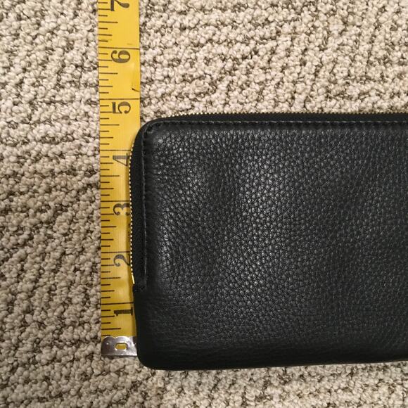 NWT - Black Leather HOBO Wristlet - Picture 4 of 8